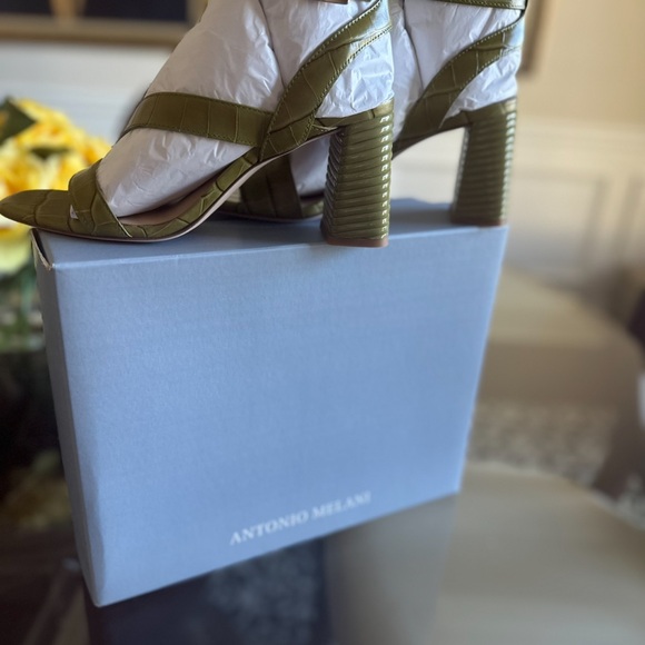 Meet your Posher, Linda - Picture 6 of 6